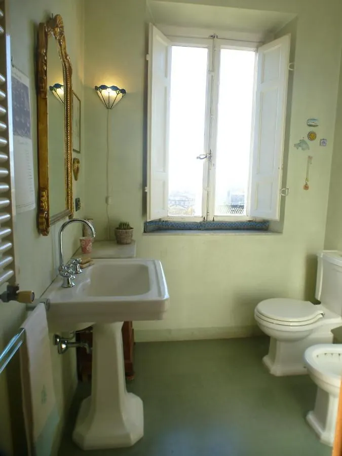 Bed and Breakfast Casa Marcè a Sonno Porcari Bed & Breakfast