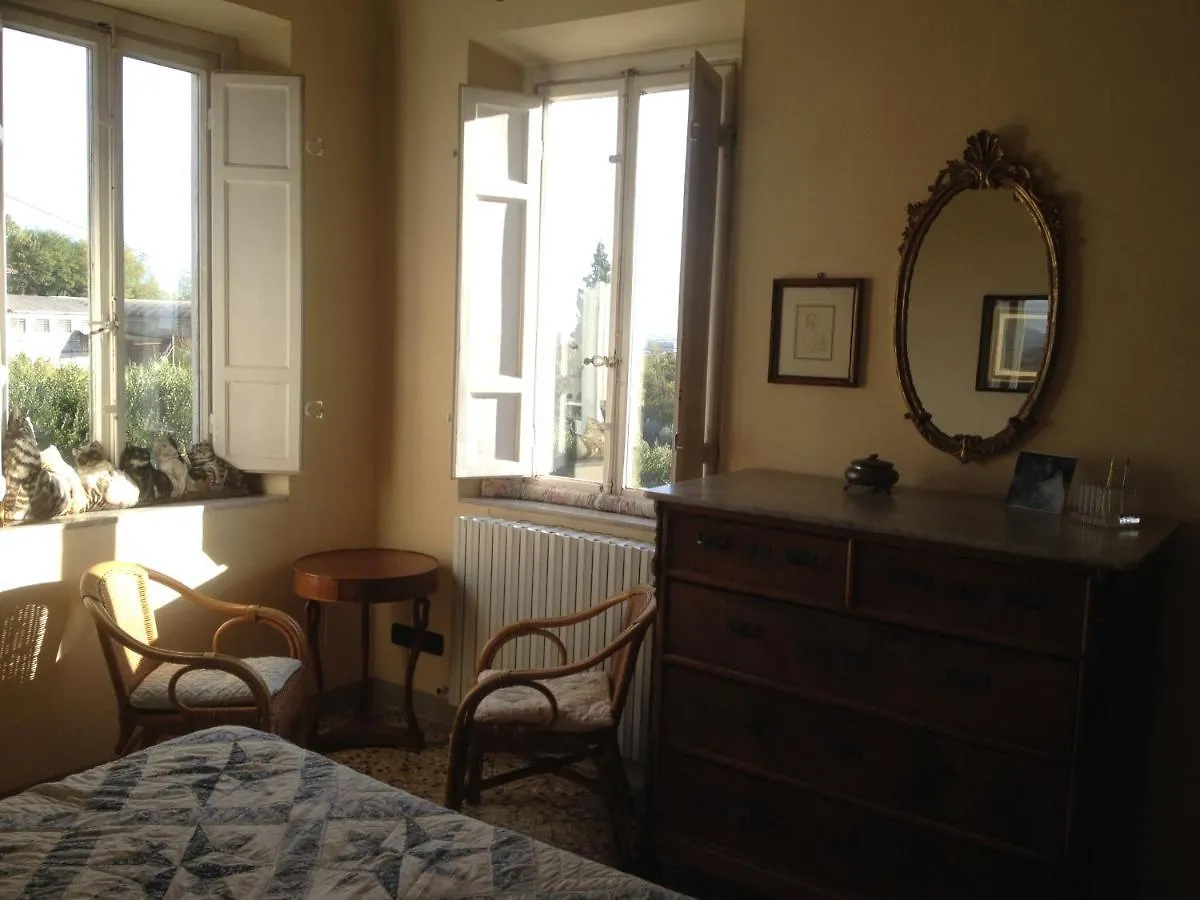 Bed and Breakfast Casa Marcè a Sonno Porcari Italia